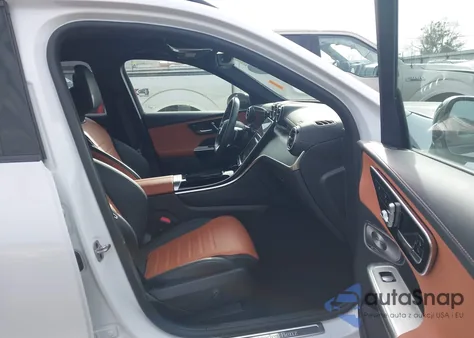 2024 Mercedes-Benz Glc 300 4Matic Suv z USA, uszkodzony, nr VIN W1NKM4HB0RF168900